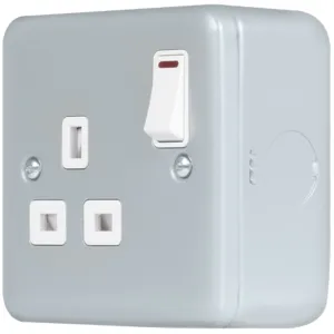 METAL CLAD PRO 13A 1 GANG DOUBLE POLE SAFETY SHUTT