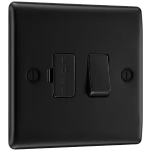 NEXUS METAL MATT BLACK SWITCHED 13A FUSED CONNECTI