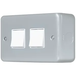 METAL CLAD PRO 10AX 4 GANG 2 WAY SWITCH