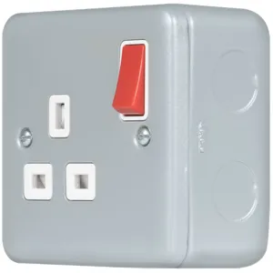 METAL CLAD PRO 13A 1 GANG DOUBLE POLE SAFETY SHUTT