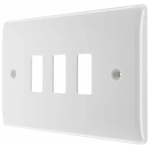GRID FRONT PLATE NEXUS - WHITE MOULDED - 3 GANG